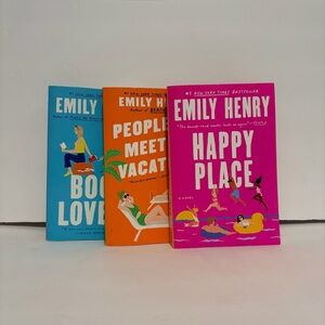 Book Bundle People We Meet on Vacation Emily Henry